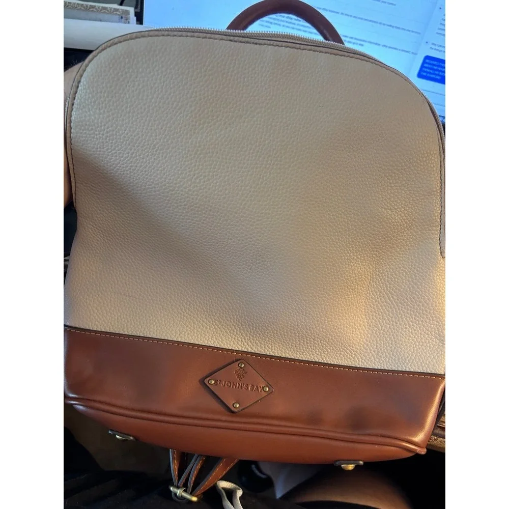 St.Johns Bay Backpack Handbag Adult Size Med Coqnac And Cream Womens